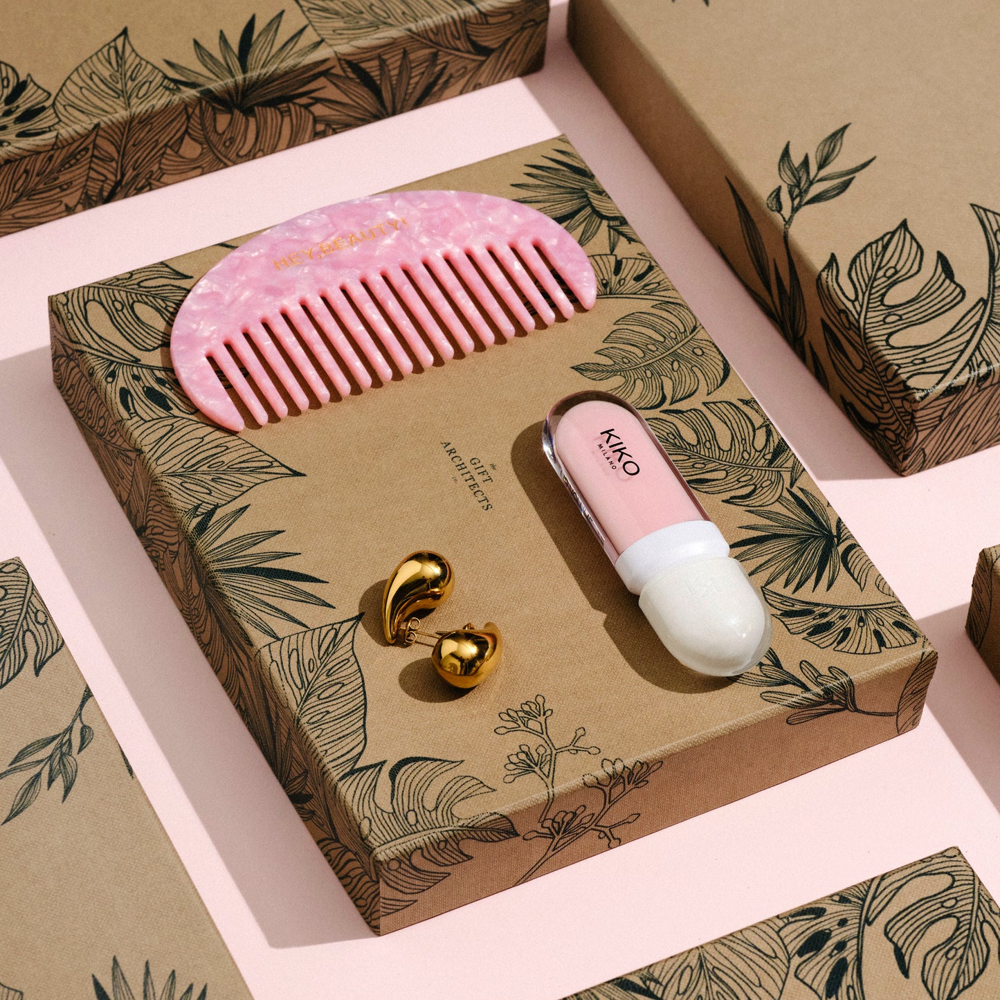 Girl Essentials Gift Box