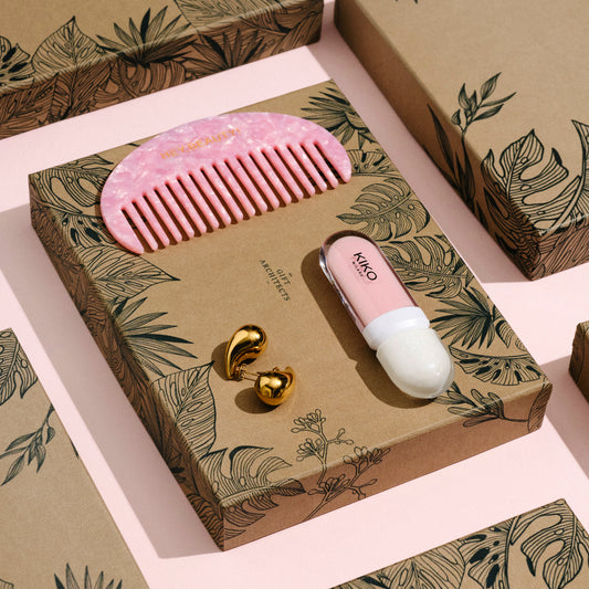 Girl Essentials Gift Box